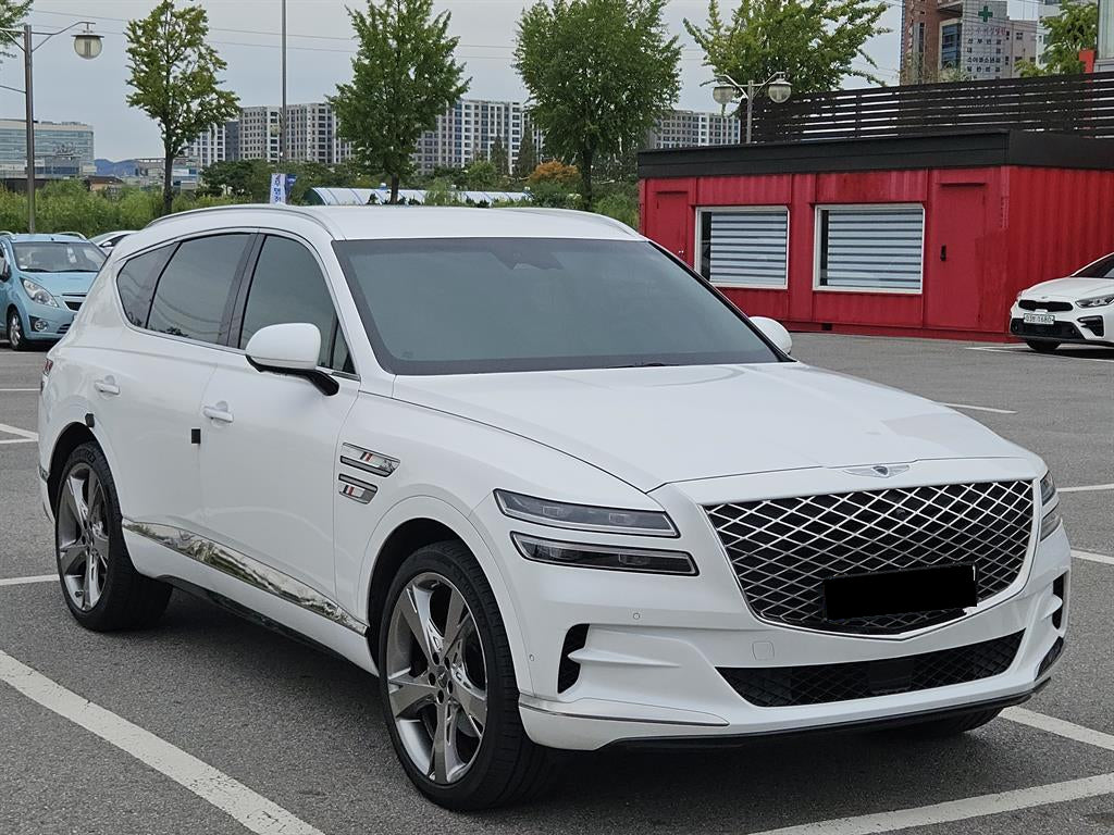 Genesis GV80 — photo 03