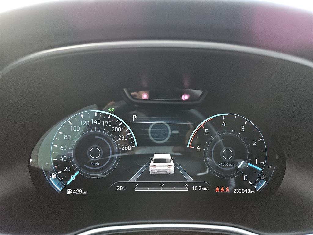 Genesis GV80 — photo 06