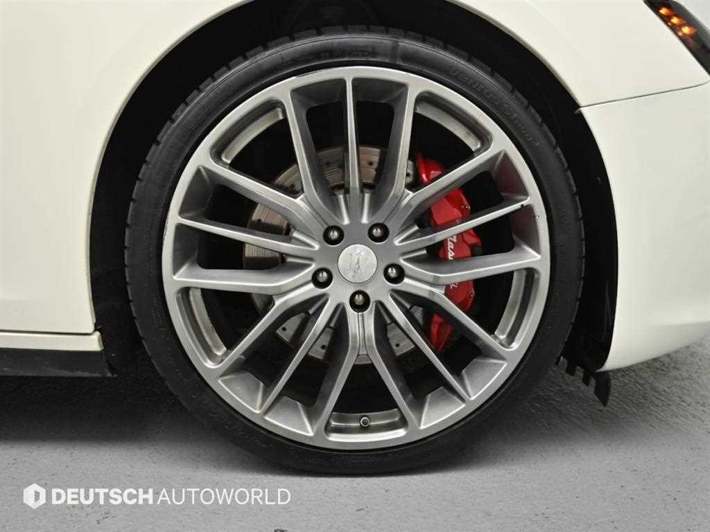 Maserati Ghibli — photo 05