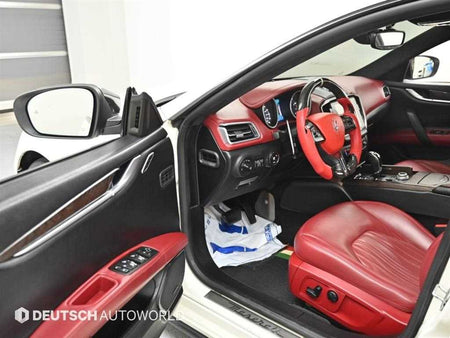 Maserati Ghibli — photo 11
