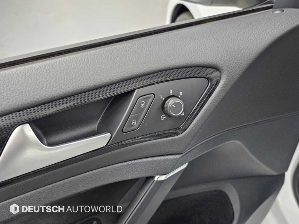 Volkswagen Golf — photo 15