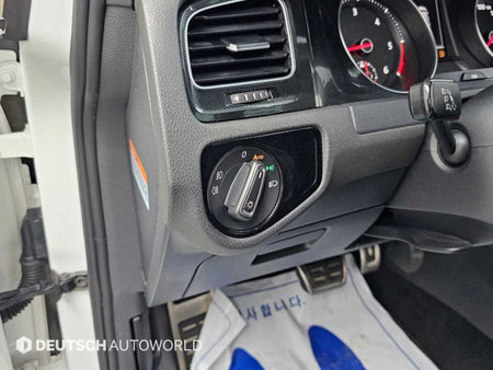 Volkswagen Golf — photo 16