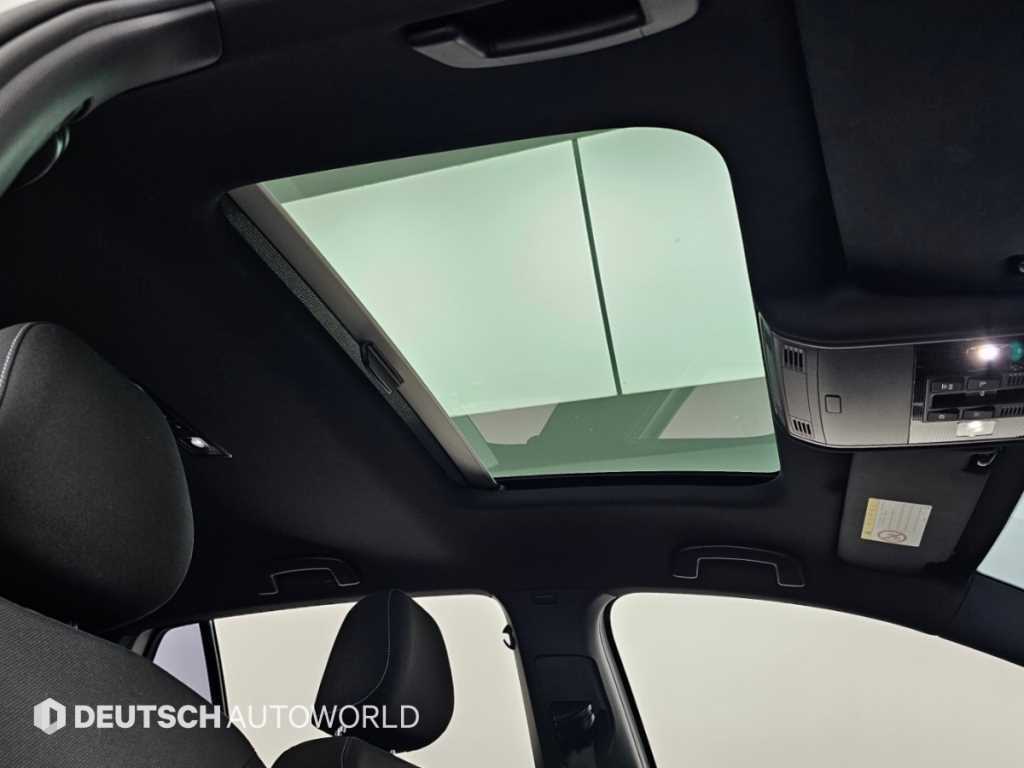 Volkswagen Golf — photo 18