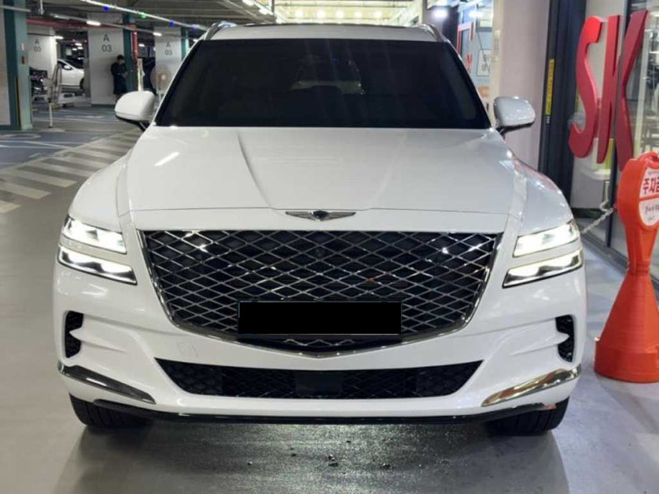 Genesis GV80 — photo 01