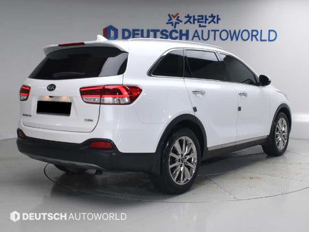 Kia Sorento — photo 02