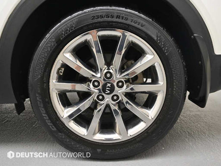Kia Sorento — photo 05