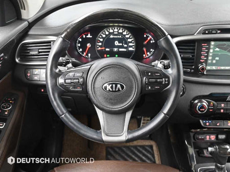 Kia Sorento — photo 13