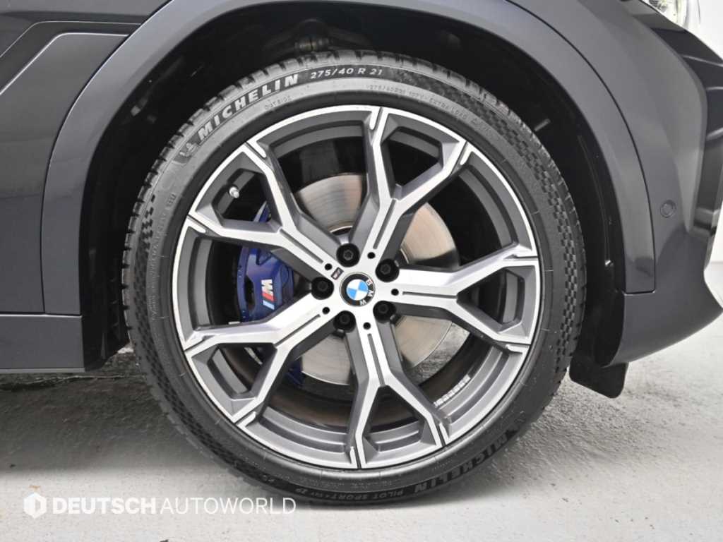 BMW X6 — photo 05