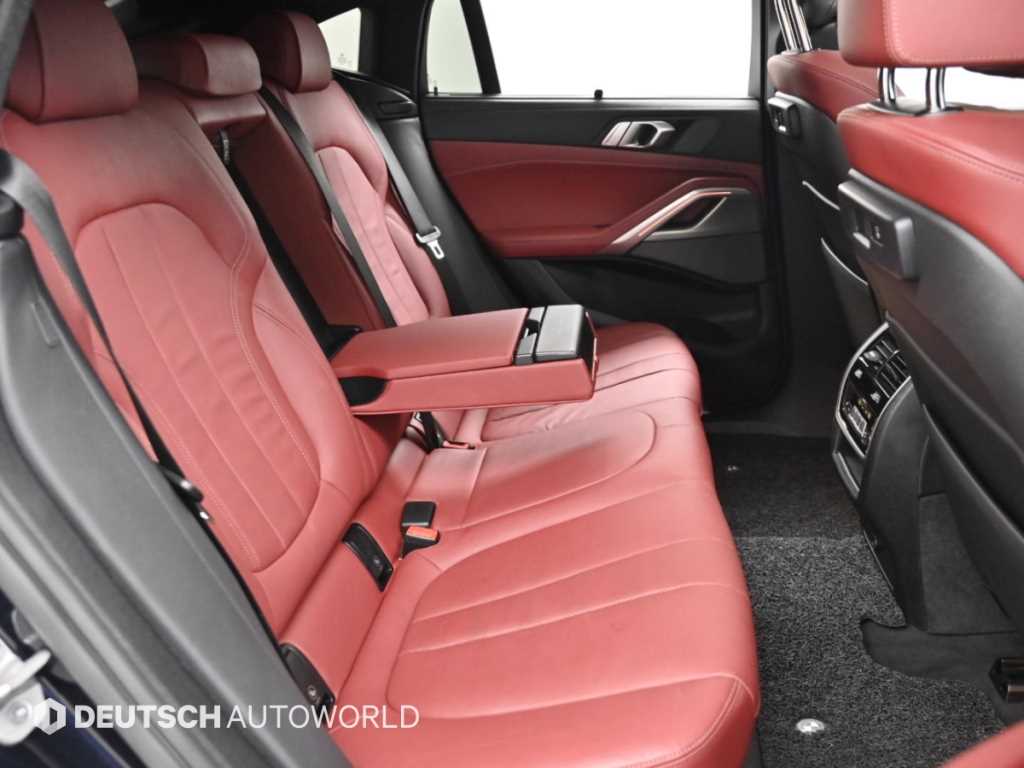 BMW X6 — photo 12