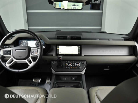 Land Rover Defender — photo 07
