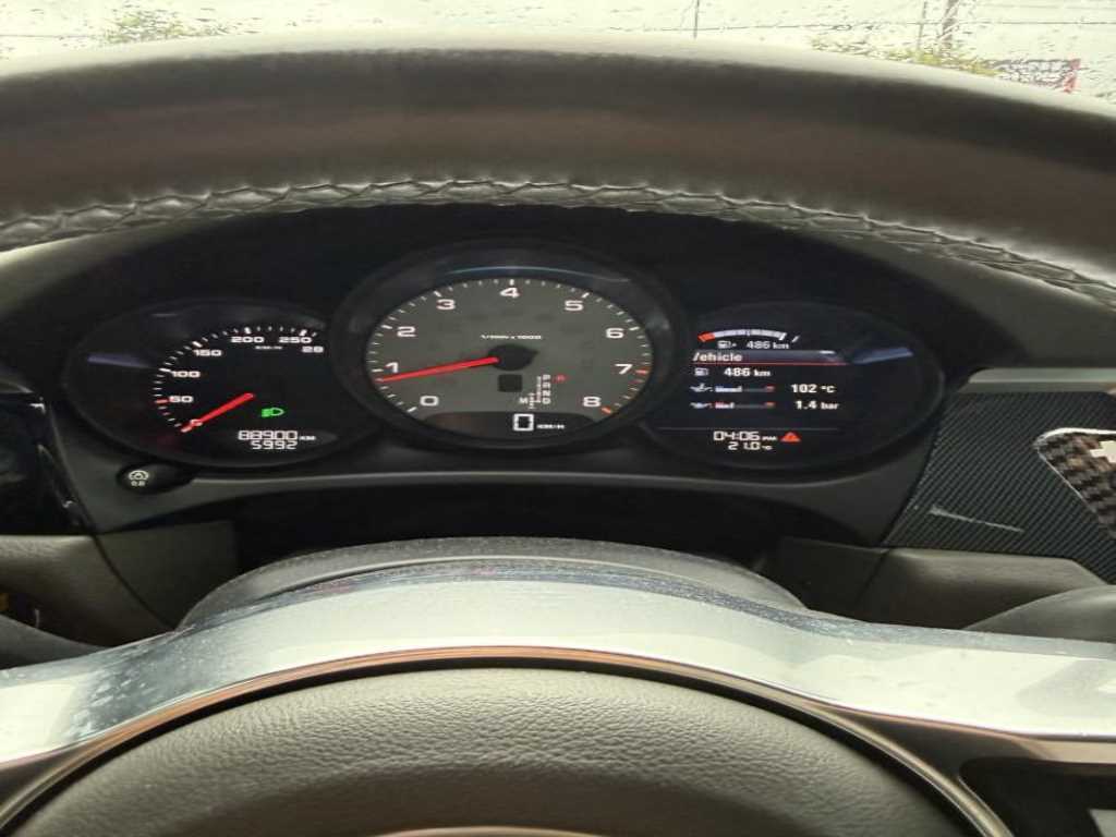 Porsche Macan — photo 03