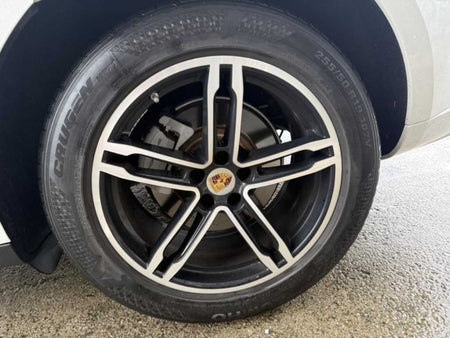 Porsche Macan — photo 07