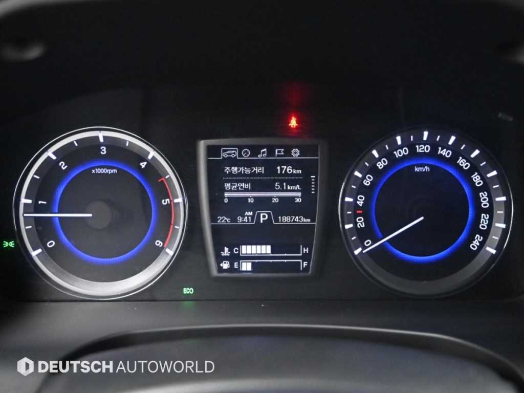 KGM Rexton — photo 08