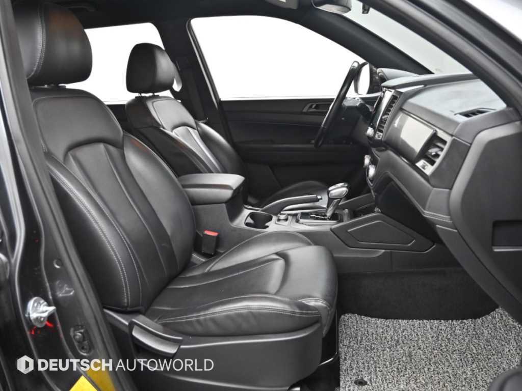 KGM Rexton — photo 10