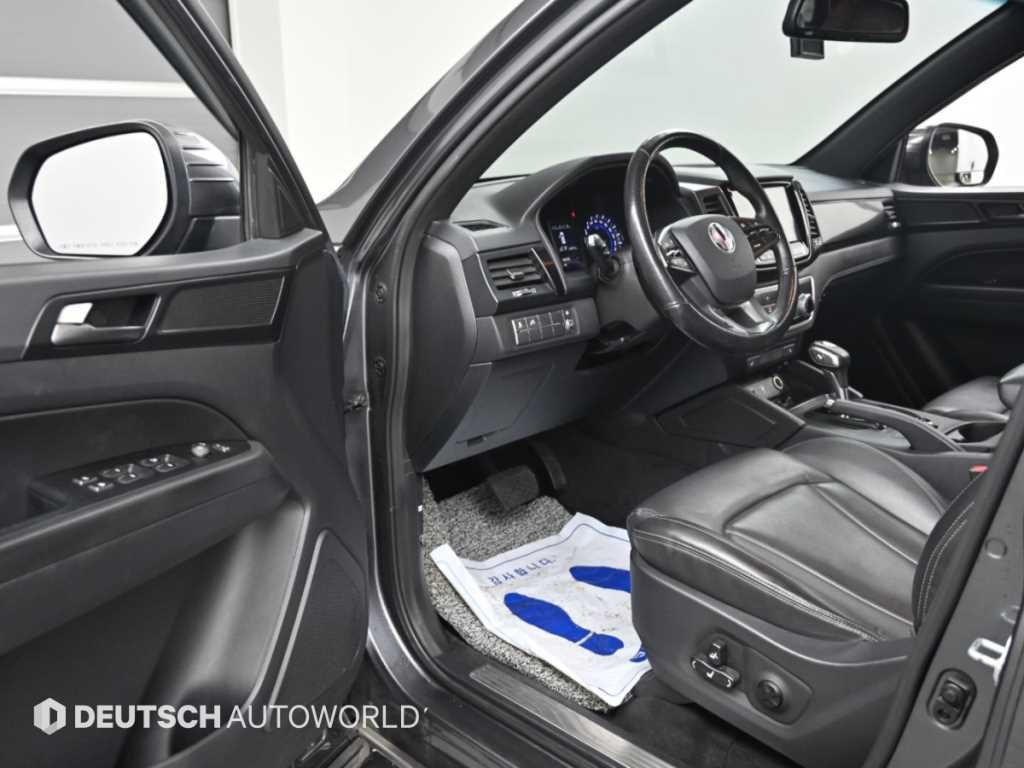 KGM Rexton — photo 11