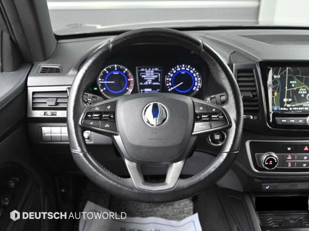 KGM Rexton — photo 13