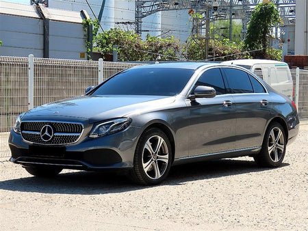 Mercedes-Benz E-Class — photo 02