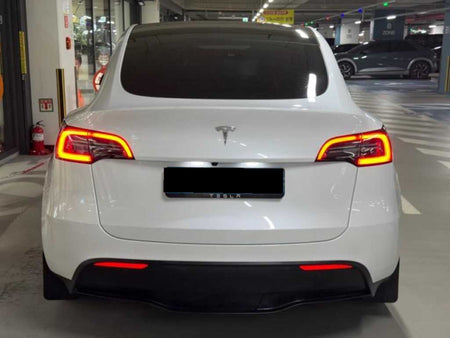 Tesla Model Y — photo 05