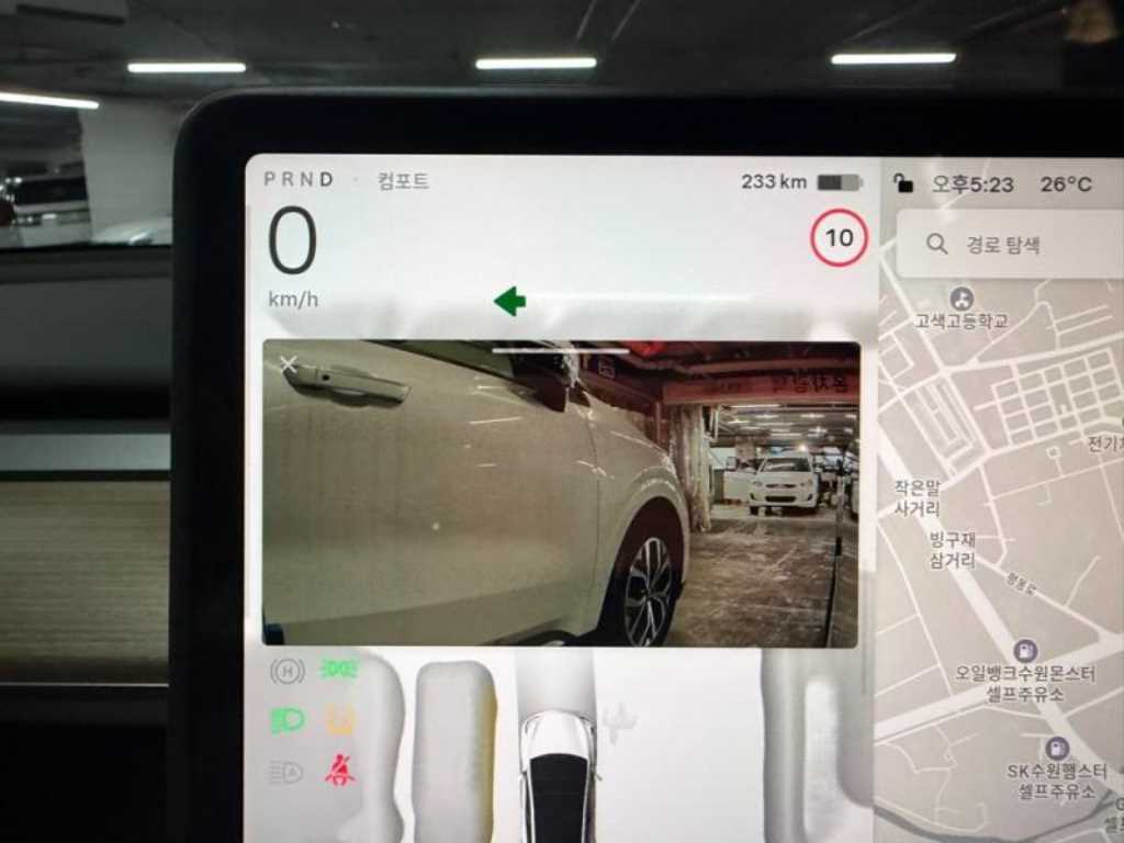 Tesla Model Y — photo 14