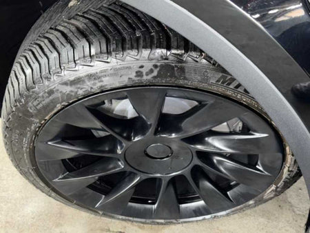 Tesla Model Y — photo 20