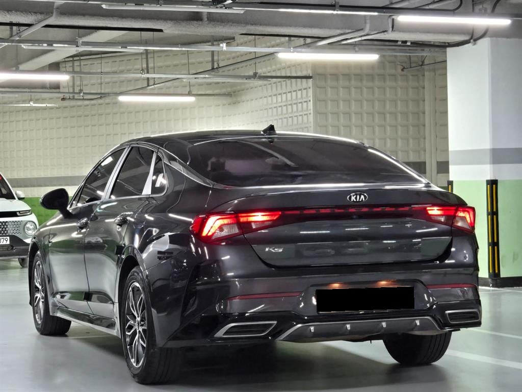 Kia K5 — photo 03