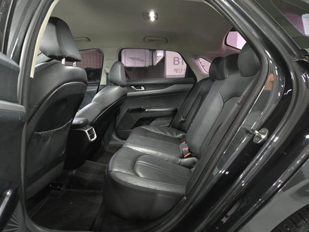 Kia K5 — photo 07