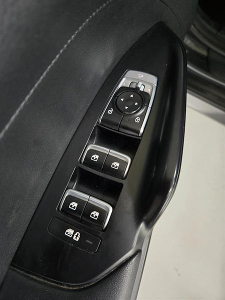 Kia K5 — photo 16