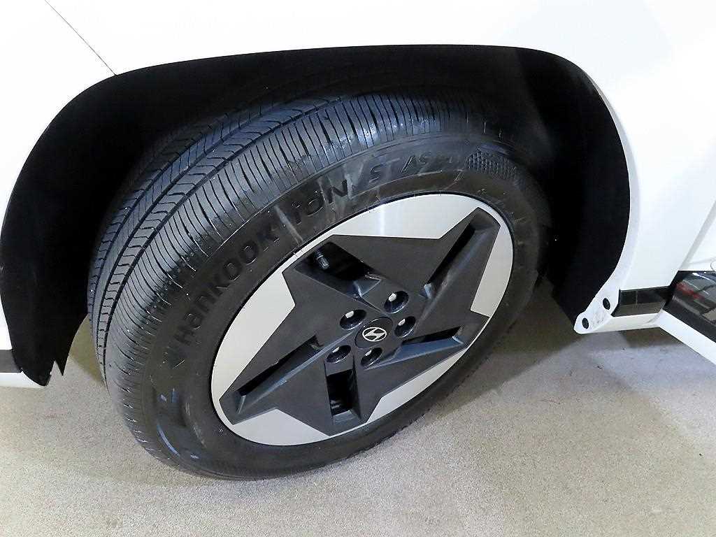 Hyundai Kona — photo 20