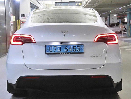 Tesla Model Y — photo 05