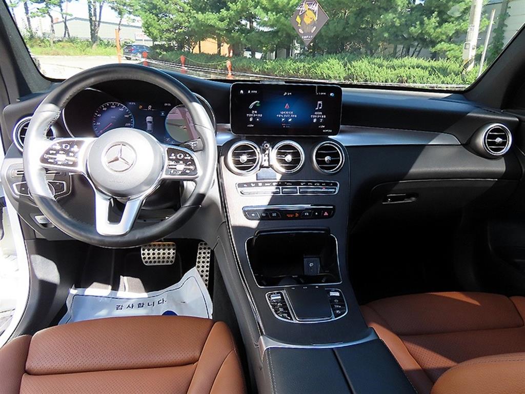 Mercedes-Benz GLC-Class — photo 07