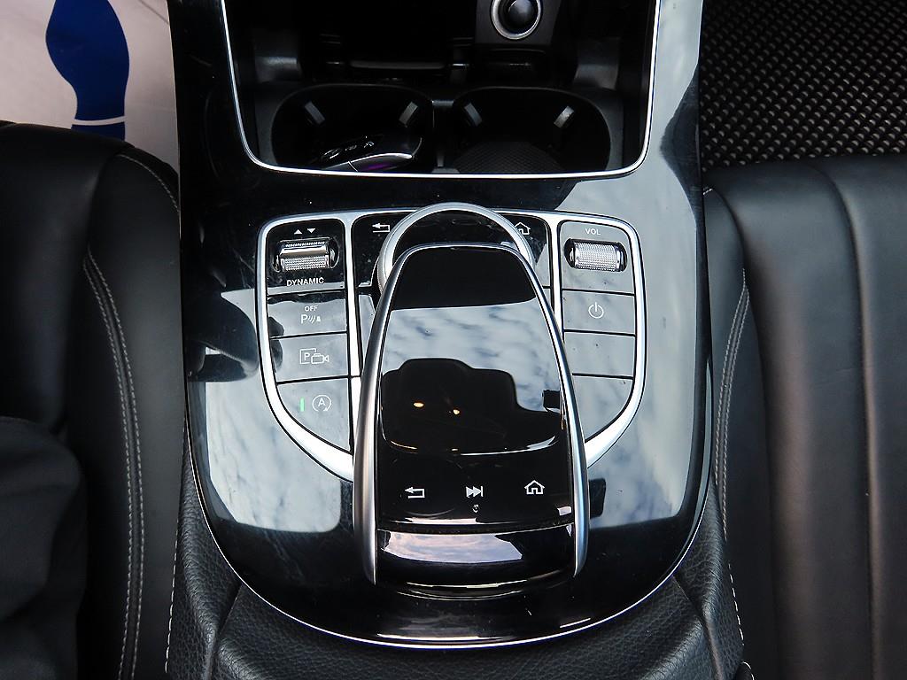 Mercedes-Benz E-Class — photo 13