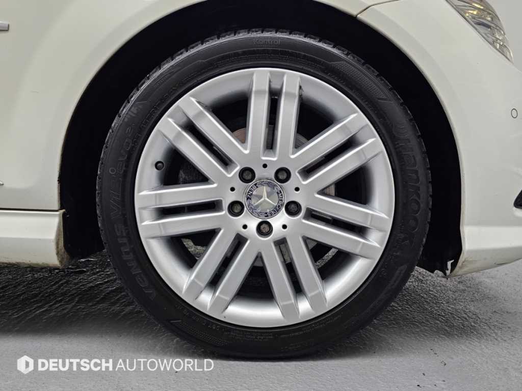 Mercedes-Benz C-Class — photo 05