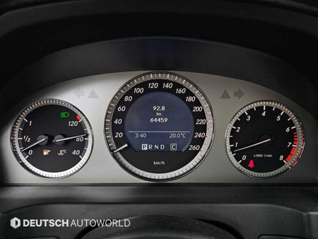 Mercedes-Benz C-Class — photo 08