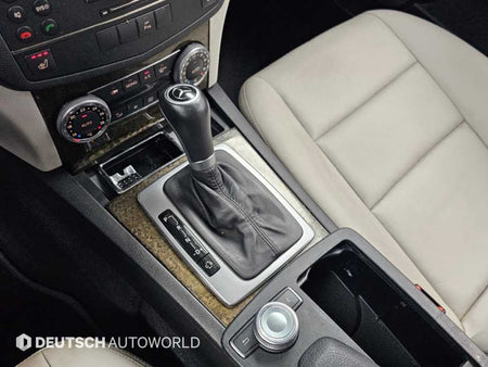 Mercedes-Benz C-Class — photo 09