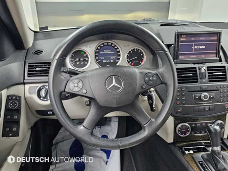 Mercedes-Benz C-Class — photo 13