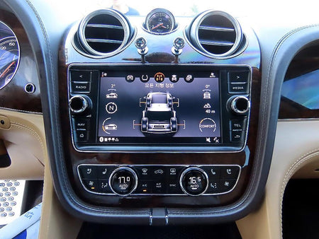 Bentley Bentayga — photo 12