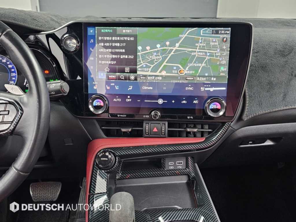 Lexus NX — photo 14