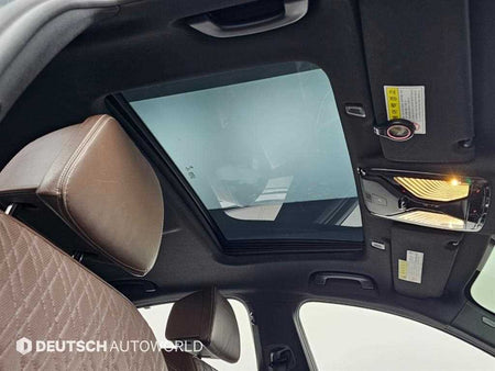 BMW 5-Series — photo 18