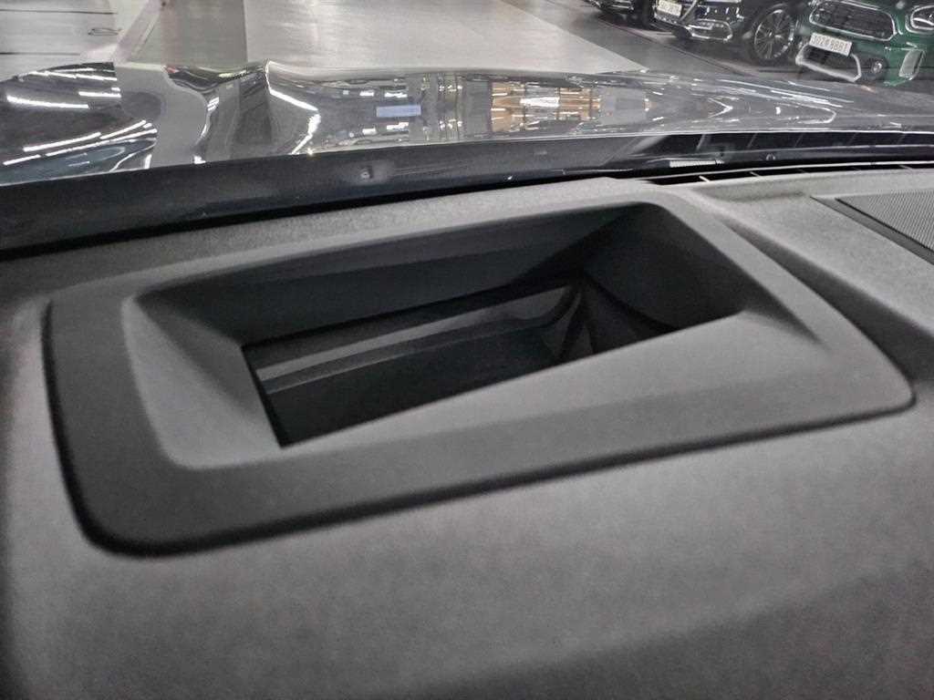 BMW X4 — photo 08