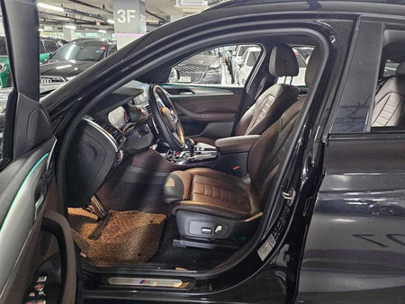 BMW X4 — photo 11