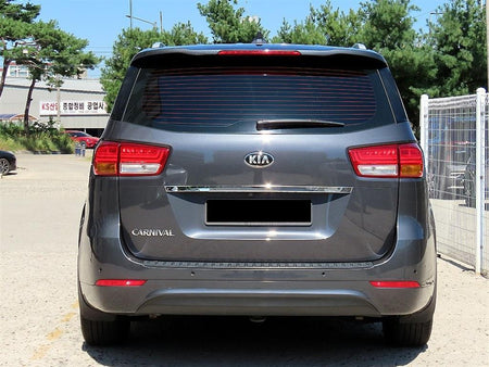 Kia Carnival — photo 04