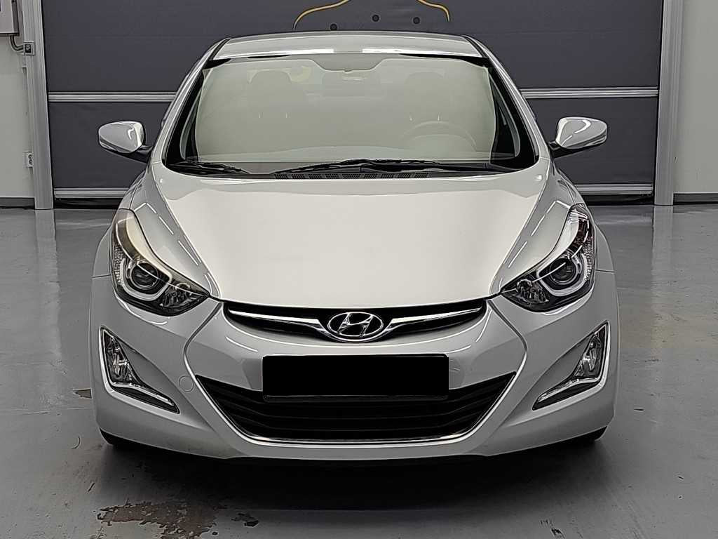 Hyundai Avante — photo 01