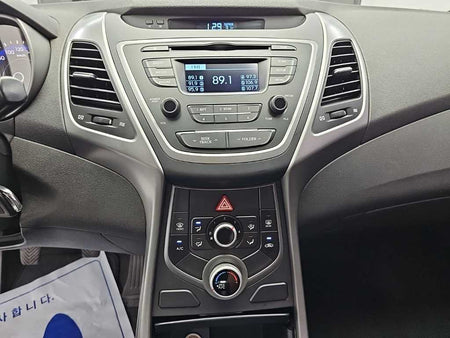 Hyundai Avante — photo 10