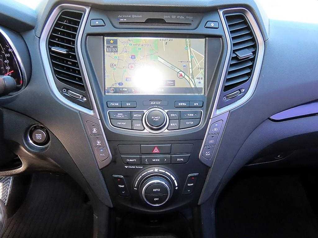 Hyundai Santafe — photo 13