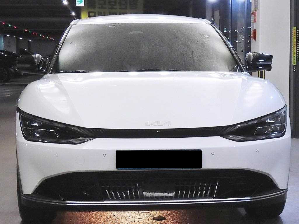 Kia EV6 — photo 02