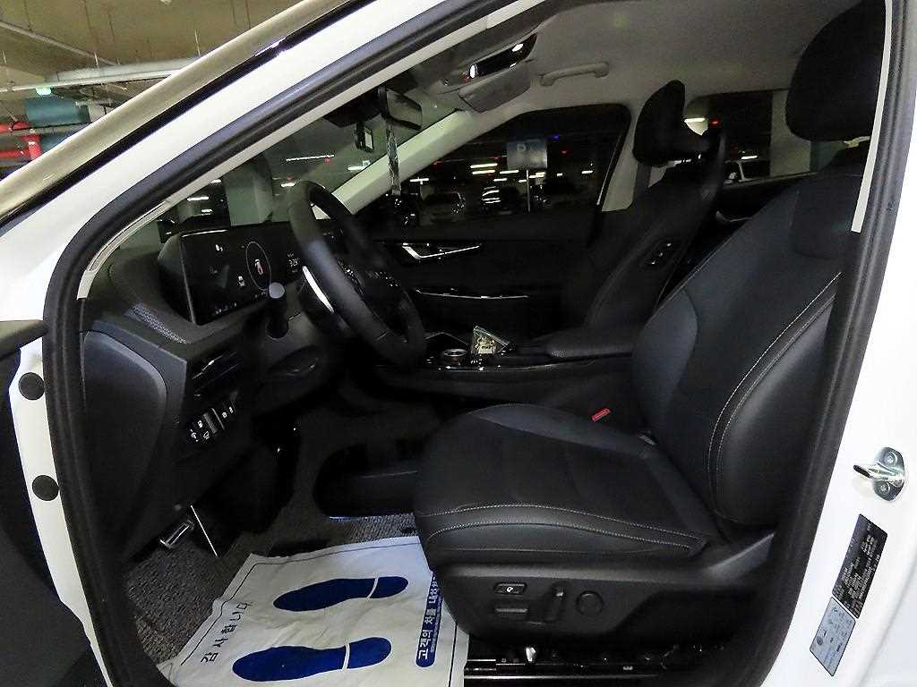 Kia EV6 — photo 06