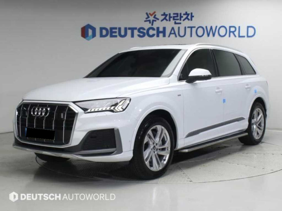 Audi Q7 — photo 01