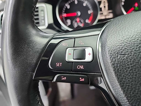 Volkswagen Jetta — photo 16