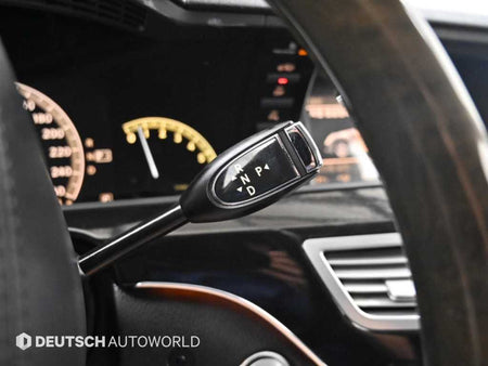 Mercedes-Benz S-Class — photo 09