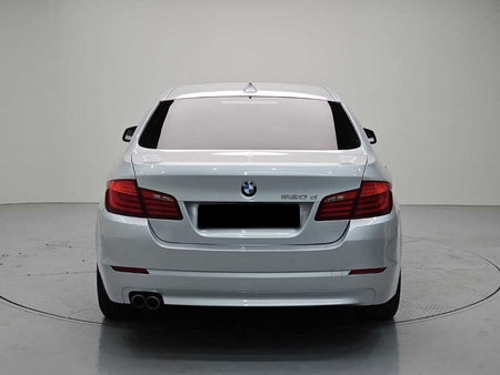 BMW 5-Series — photo 03